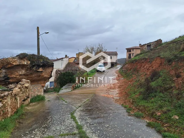 ¿Quieres vivir en el alto Tajo?... Aquí tienes un lienzo en  - foto 3