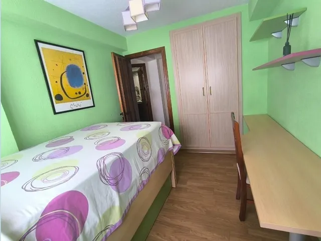 Piso totalmente reformado y equipado — 27