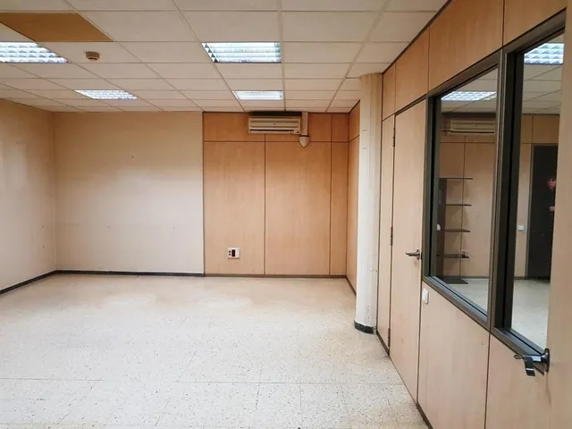 Local comercial - Esplugues de Llobregat (Can Clota) — 7