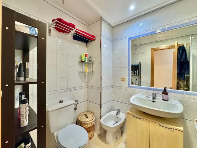 APARTAMENTO DE 2 DORMITORIOS CON VISTAS MARAVILLOSOS DEL MAR Y PISCINA! — 19