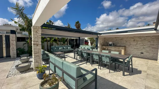 Villa 4 habitaciones 527m² en venta - Villamartin — 13