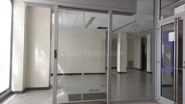 Local comercial 426m² en venta - Marbella — 3
