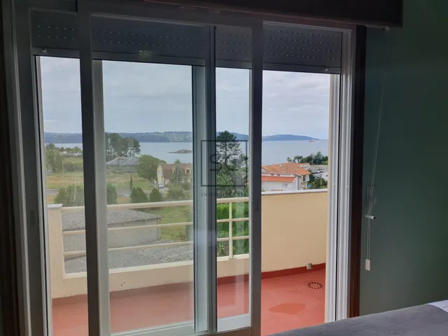 Pareado con vistas al mar en Miño — 23