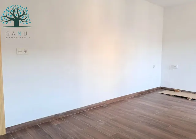 PISO TOTALMENTE REFORMADO EN PLENO CENTRO - foto 4