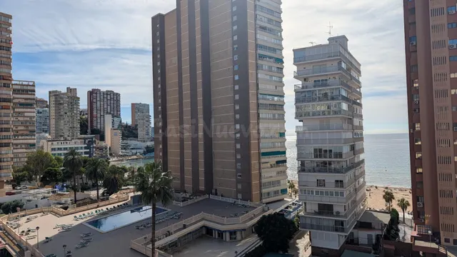 Apartamento de dos habitaciones a un paso de la playa de Levante Benidorm! www.euroloix.com — 5