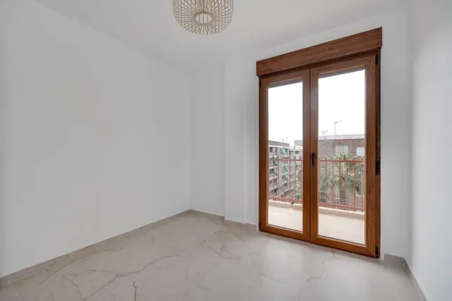 Ático reformado en venta en Torrevieja a 100 metros de la playa del acequión, con 3 dormitorios y 2 terrazas — 30