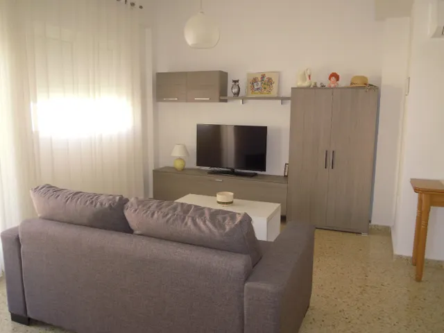 SE VENDE PISO EN SEGUNDA LINEA DEL MAR. EN MIRAMAR. — 33