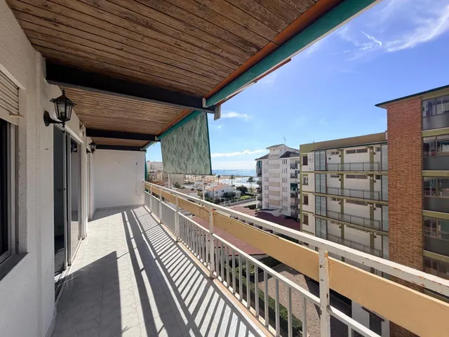 Vistas al mar, ascensor, parking y trastero
