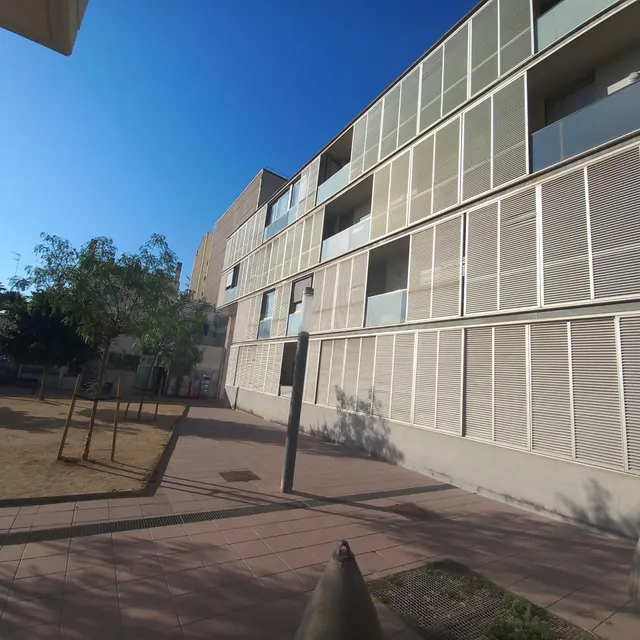Planta baja con parking. - foto 2