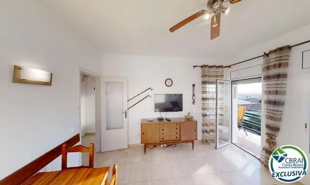 Apartamento 2 dormitorios con vistas despejadas en mas oliva - foto 4
