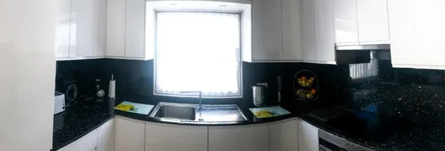 Villa reformada en zona baja de Torremuelle, Benalmádena — 11