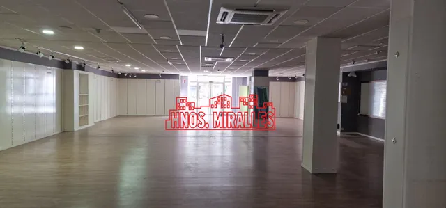 ¡¡MAGNIFICO LOCAL, AMPLIO Y DIAFANO EN ZONA CONCURRIDA DE ELCHE!! — 4