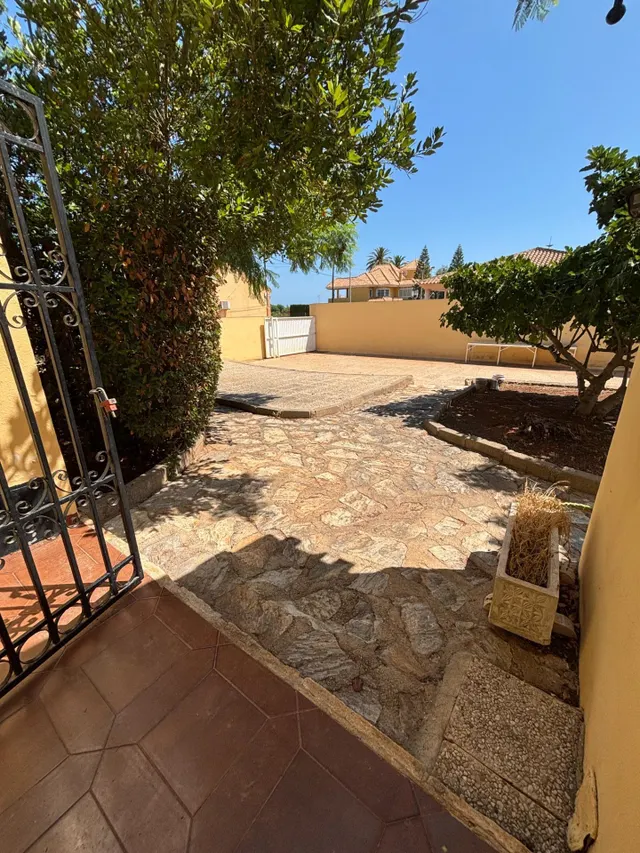Exclusiva villa con piscina en Los Urrutias, Mar Menor — 41