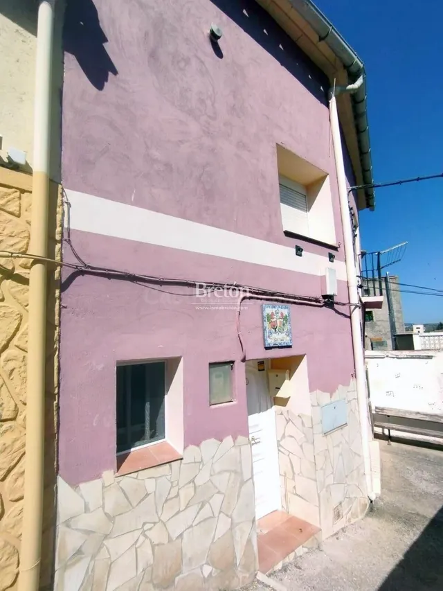 Estupenda casa en Aguarón, Comarca de Cariñena. - foto 2