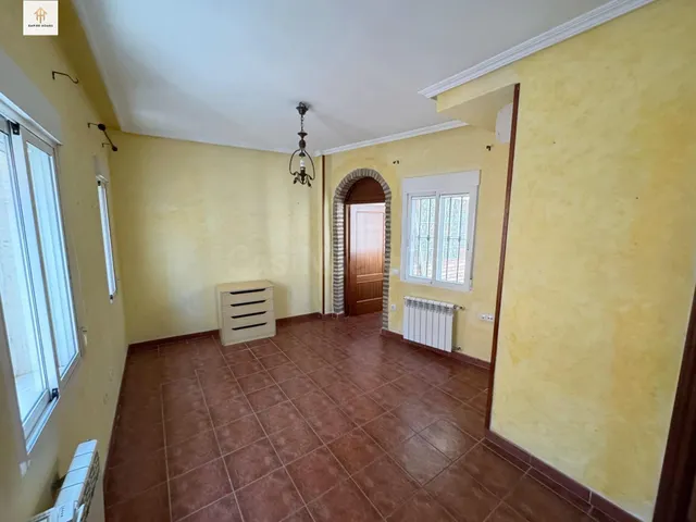 🏡 Adosado con patio privado en Parte Antigua de Cáceres, EN  - foto 2
