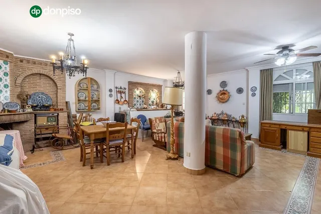 Espectacular Chalet en Ogijares - Ideal para Familias — 28