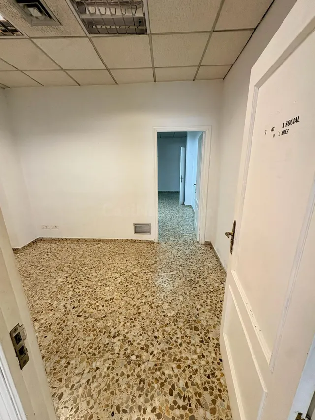 LOCAL COMERCIAL Y DE NEGOCIOS EN ZONA CENTRO DE ALMENDRALEJO - foto 4