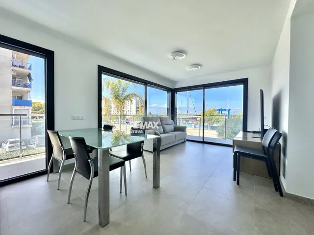 Roses, Santa Margarita | Moderno apartamento a estrenar en l - foto 4