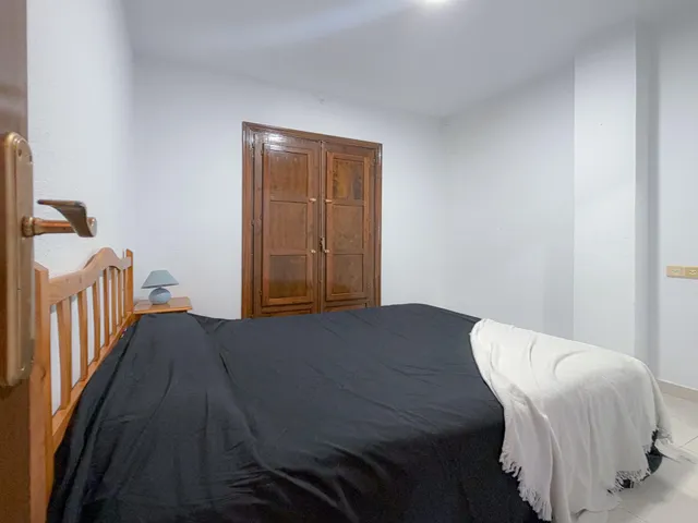 Espectacular ático con amplia terraza y excelentes vistas panorámicas y a la piscina comunitaria (350 metros playa) — 30