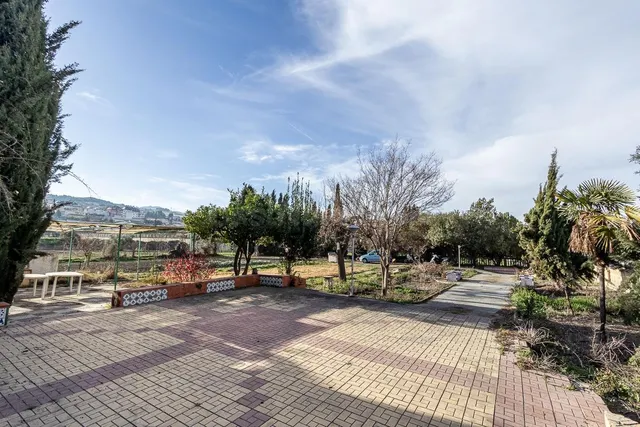 CASA CON MÁS DE 4000 METROS DE PARCELA EN MONACHIL — 5