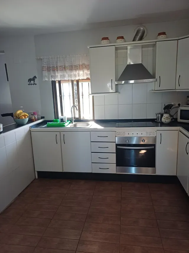Casa con amplia parcela y piscina en torrecera — 20