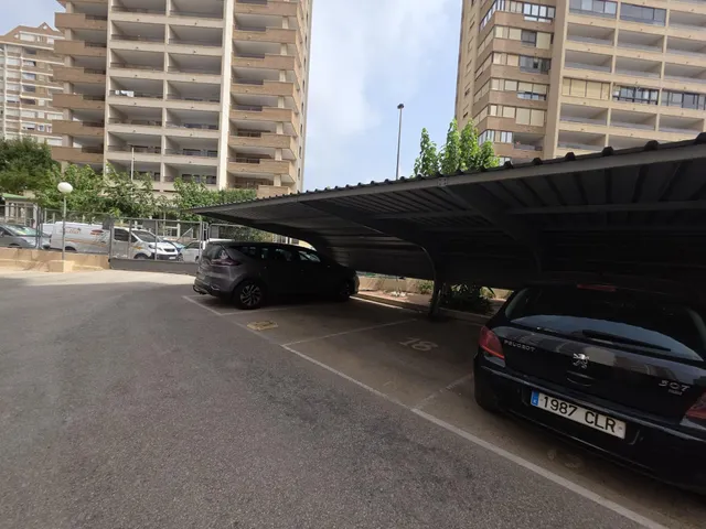 Piso de 1 dormitorio con plaza de garaje numerada — 21