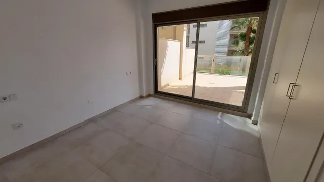 Exclusiva Planta Baja en Villamartín, Orihuela Costa — 12