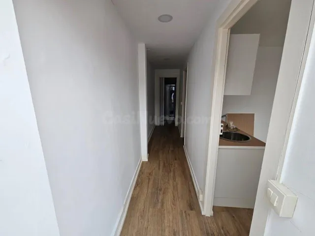 OPORTUNIDAD!!! SE VENDE EDIFICIO COMPLETO EN EL CENTRO DE RI - foto 3