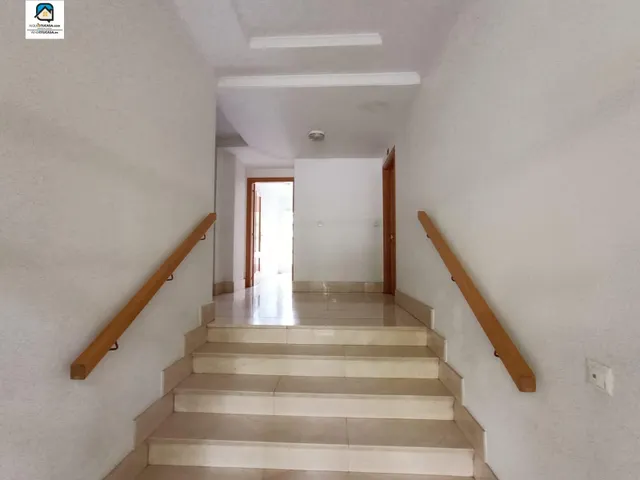 Piso con patio en Covaresa — 16