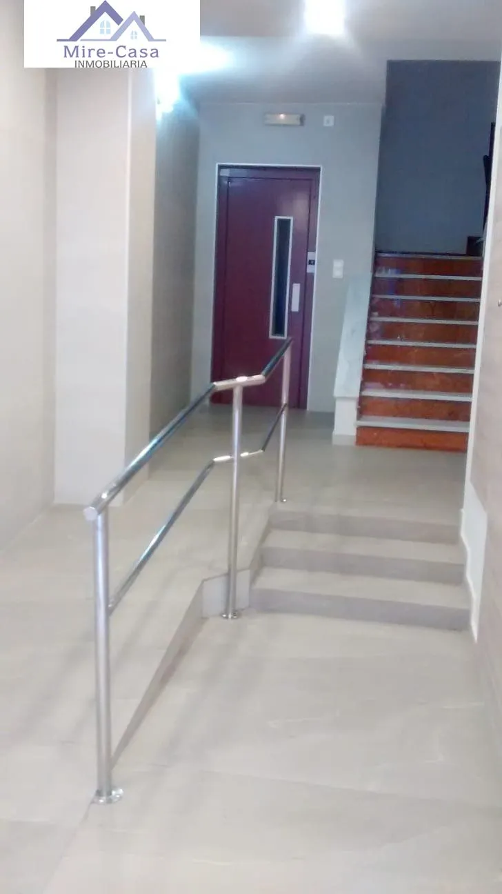 SE ALQUILA ENTRESUELO COMERCIAL, IDEAL ACTIVIDADES SANITARIAS