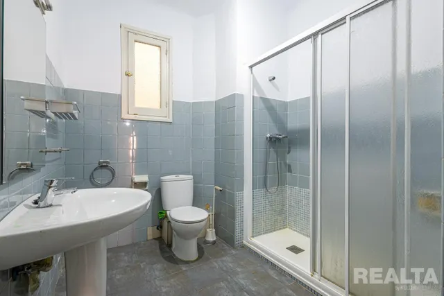EXCLUSIVO PISO EXTERIOR EN BARRIO SALAMANCA — 19