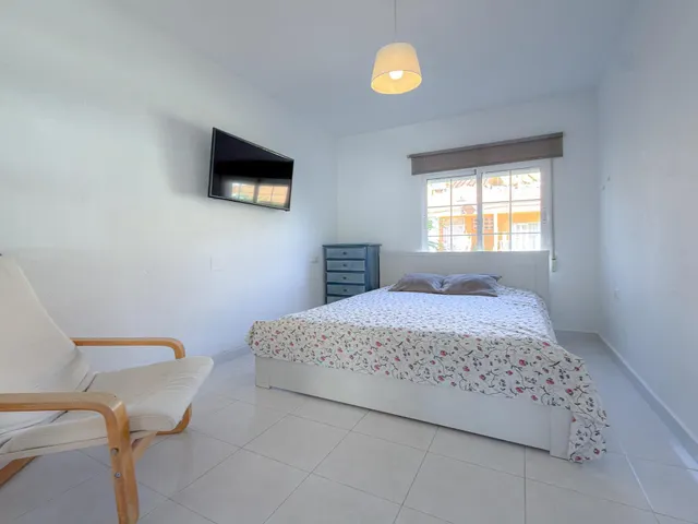 La Veleta! Impresionante Ático con excelente distribución de espacios + Gran terraza y Solarium privado con espectaculares vistas al mar — 22