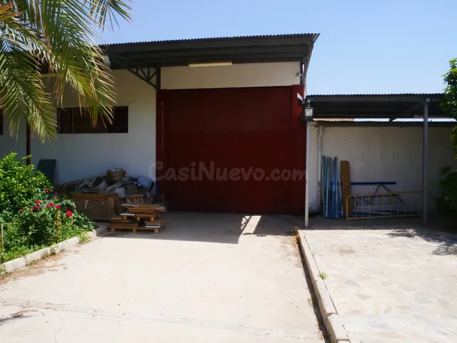 Se venden naves con parcela de 2.868 m2 en Senda De los Garr - foto 5