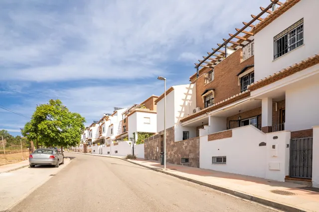 Casa adosada con garaje: !!!! Espacio-Tranquilidad-Zona Residencial ¡¡¡¡ — 2