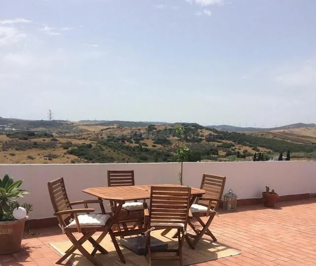 Ático renovado con solárium y vistas al golf – Estepona Golf - foto 5