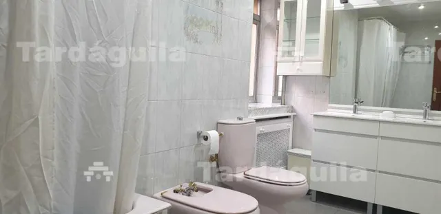 VIVIENDA DE 180 M2 EN LA PLAZA OESTE — 23
