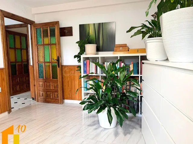 CASA DE PIEDRA REFORMADA DE 330 M2 PARA ENTRAR A VIVIR - foto 5