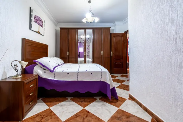 CASA DE UNA PLANTA EN BDA LA MILAGROSA — 10