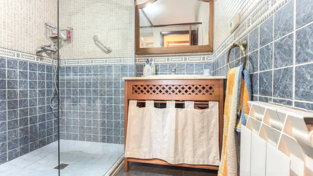 Caserío adosado con 16.277 m2 de terreno a un paso de Donostia — 12