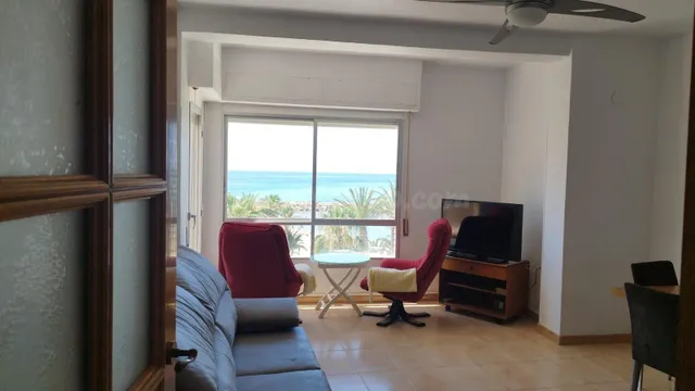 Piso en Primera Línea de Playa - Solo Agosto por €3200 - foto 4