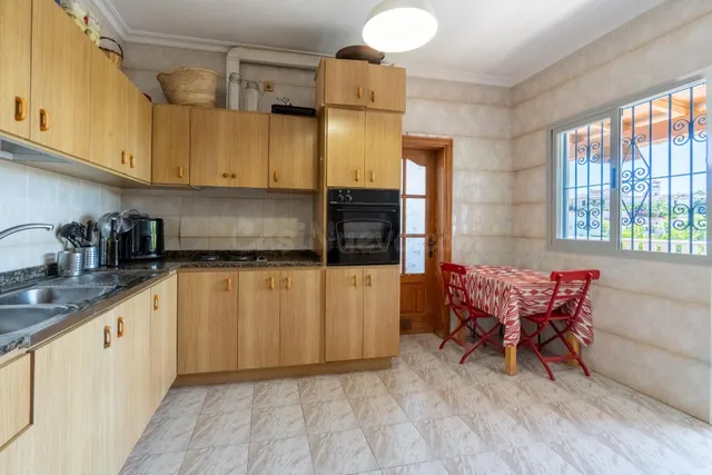 Casa independiente con azotea privada y vistas despejadas en - foto 4