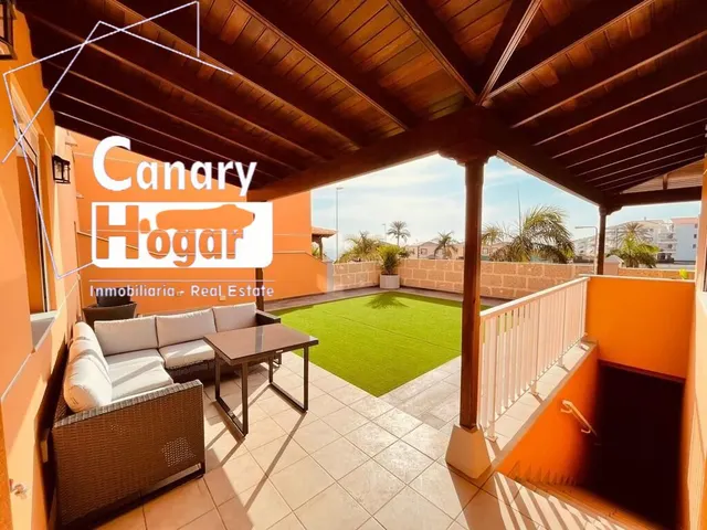 VILLA EN VENTA EN MESETAS DEL MAR, LOS CRISTIANOS — 26