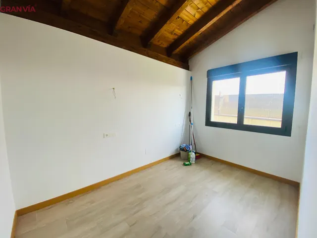 Chalet en venta en Haro — 19