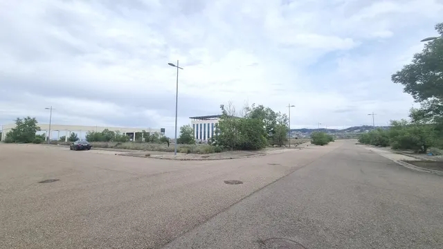 Terrenos industriales en venta en Centrovía. La Muela — 13