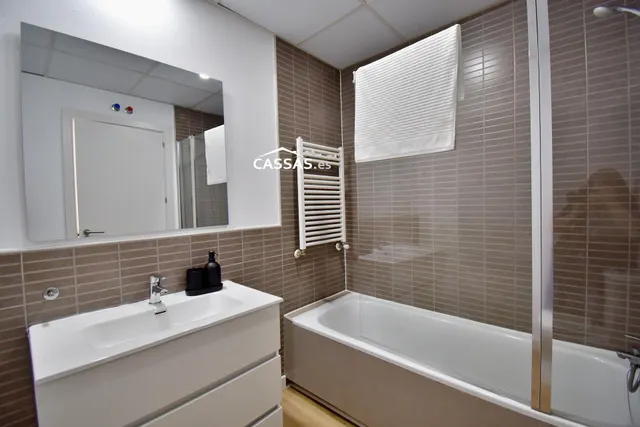 Soto del HENARES - 2 habitaciones, 2 plazas de garaje y trastero. — 16