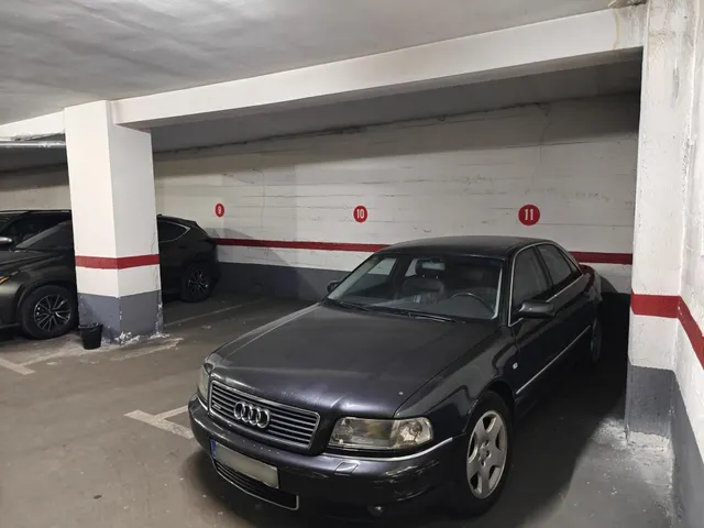 Venta plaza de garaje Junto a Plaza España — 10