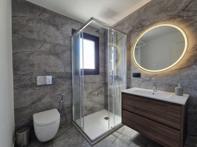 CHALET INDEPENDIENTE DE ESTILO MODERNO CON PISCINA PRIVADA - ZONA LOS BALCONES, TORREVIEJA - — 8