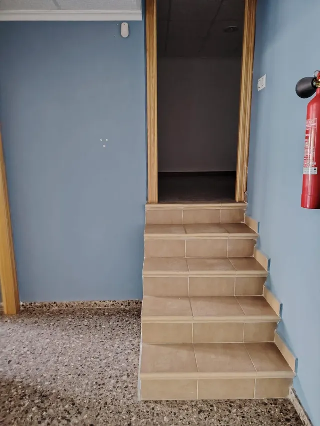 Local comercial en perfecto estado para desarrollar actividad — 24