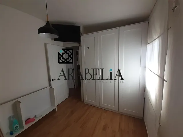Piso muy bonito y muy bien situado — 12