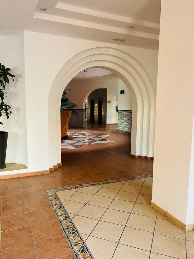 Apartamento de 2 dormitorios con terraza y piscina en Atalayas, Torrevieja — 3